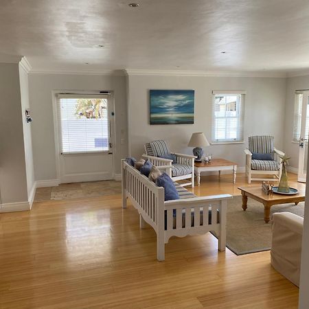 Shore'S Edge Luxury Oceanfront Home Hermanus Exteriér fotografie