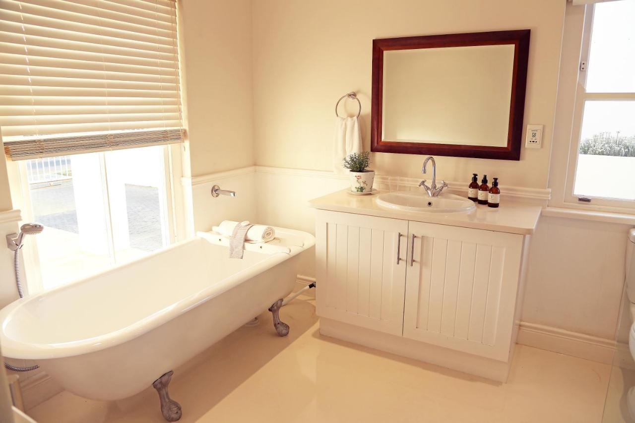 Shore'S Edge Luxury Oceanfront Home Hermanus Exteriér fotografie
